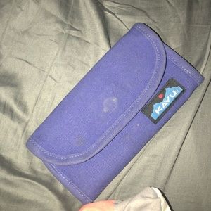 Kavu purple wallet